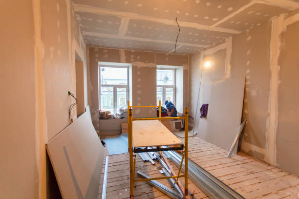 Best Asbestos and Lead Testing During Mold Inspection  in Quinnipiac University, CT